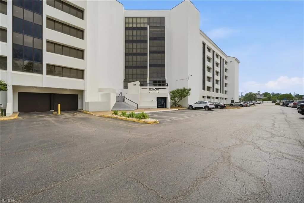 500 Winston Salem AVE #503, VIRGINIABEACH VA 23451 - Photo 4