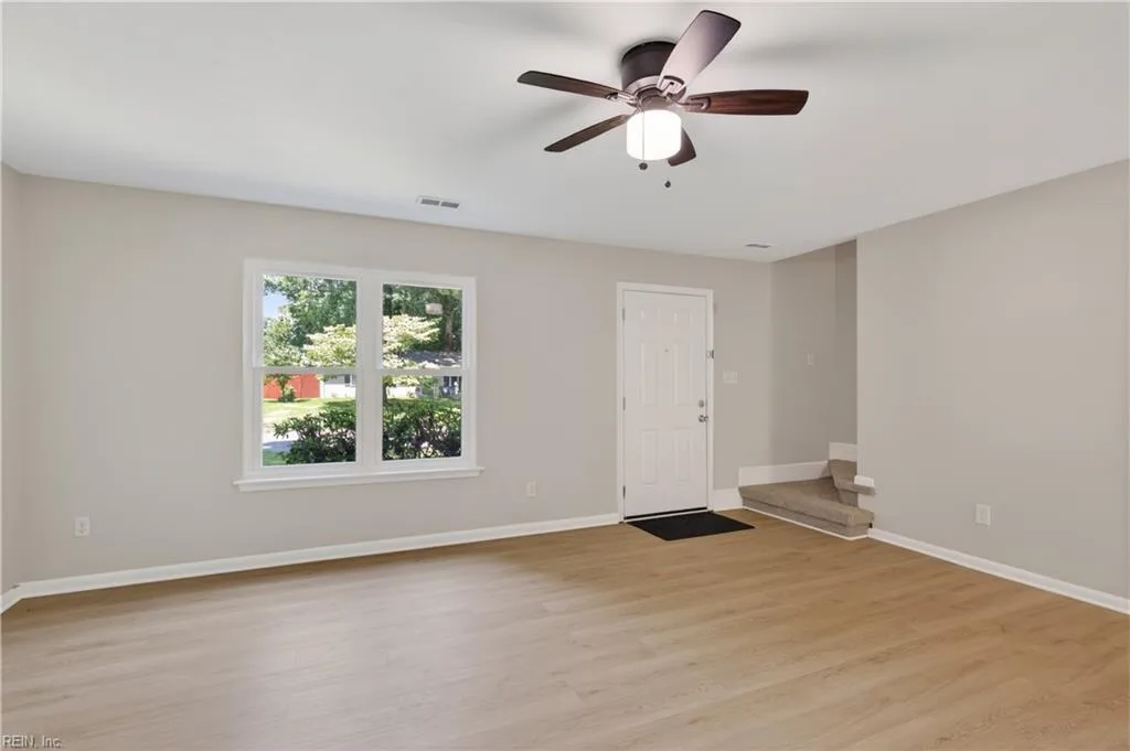 5003 Jeanne ST, VIRGINIABEACH VA 23462 - Photo 3