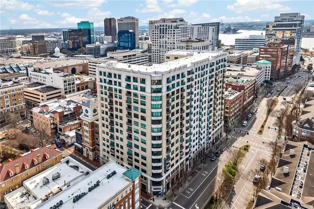 123 College PL #1403, NORFOLK VA 23510 - Photo 2