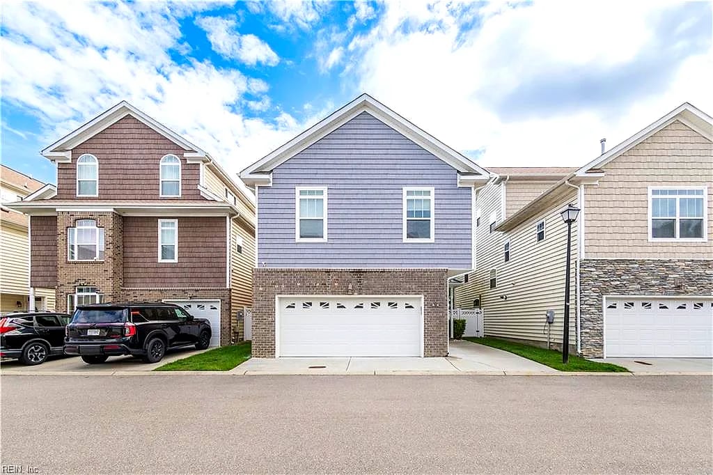 333 Moate CIR, VIRGINIA BEACH VA 23462