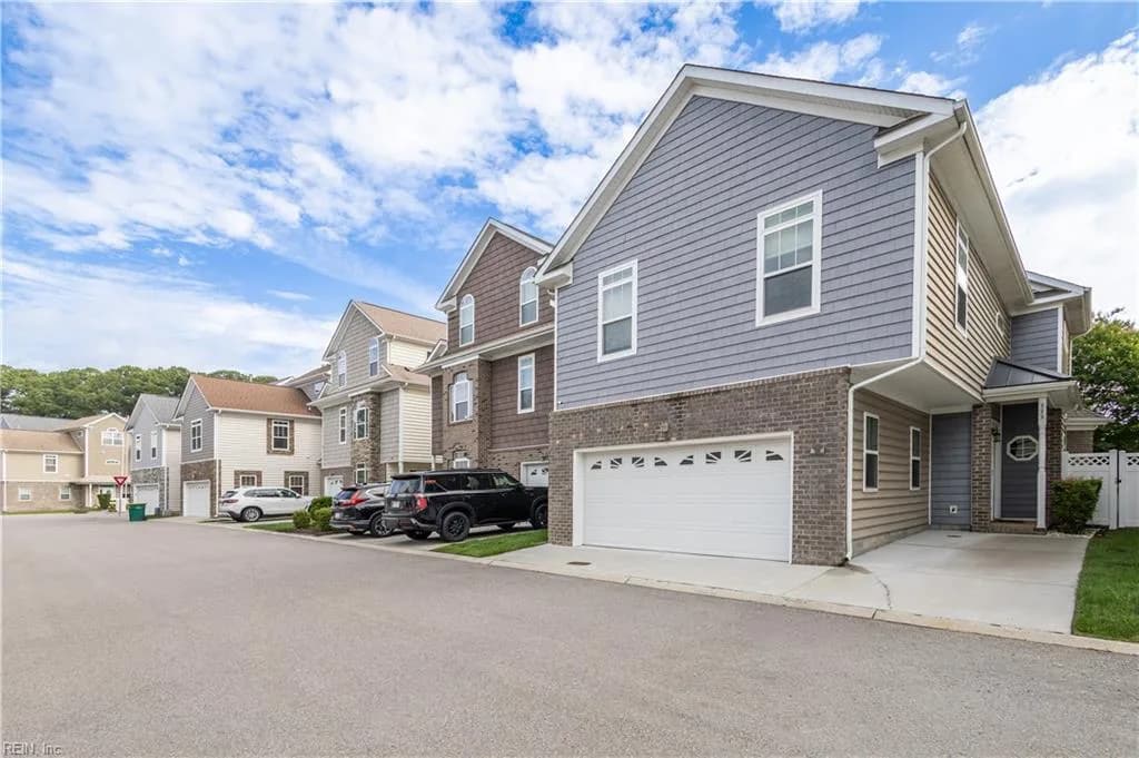 333 Moate CIR, VIRGINIABEACH VA 23462 - Photo 3