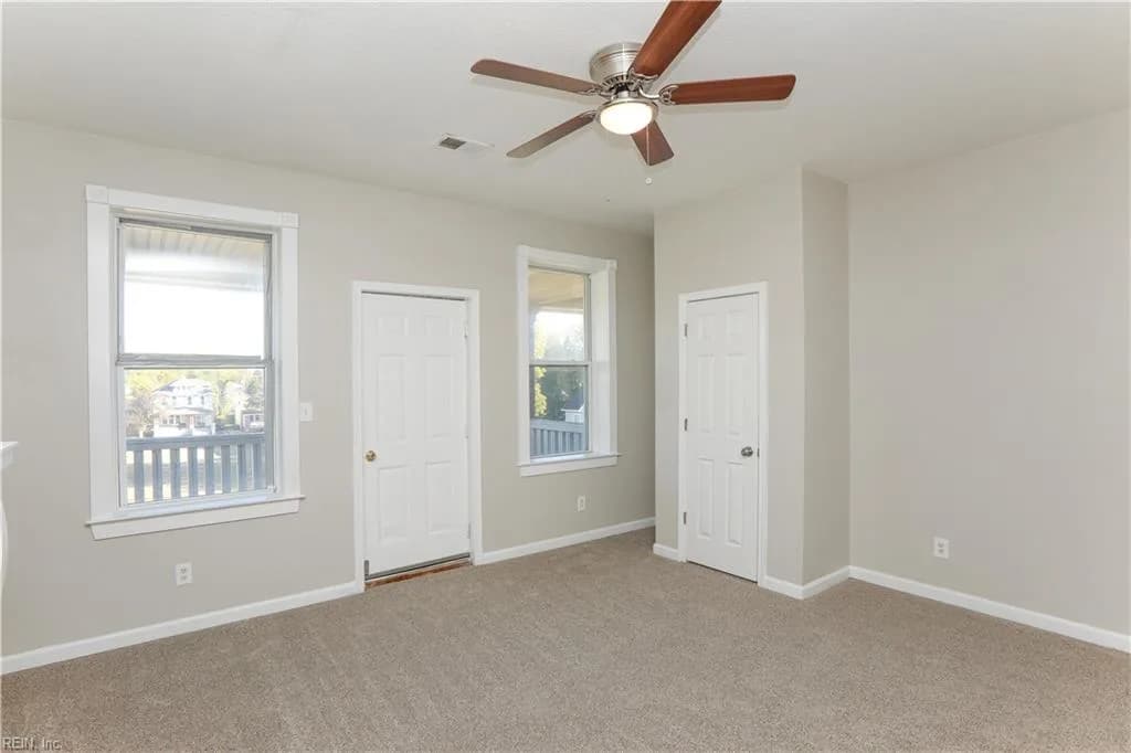 417 W 27th ST #F, NORFOLK VA 23517 - Photo 5