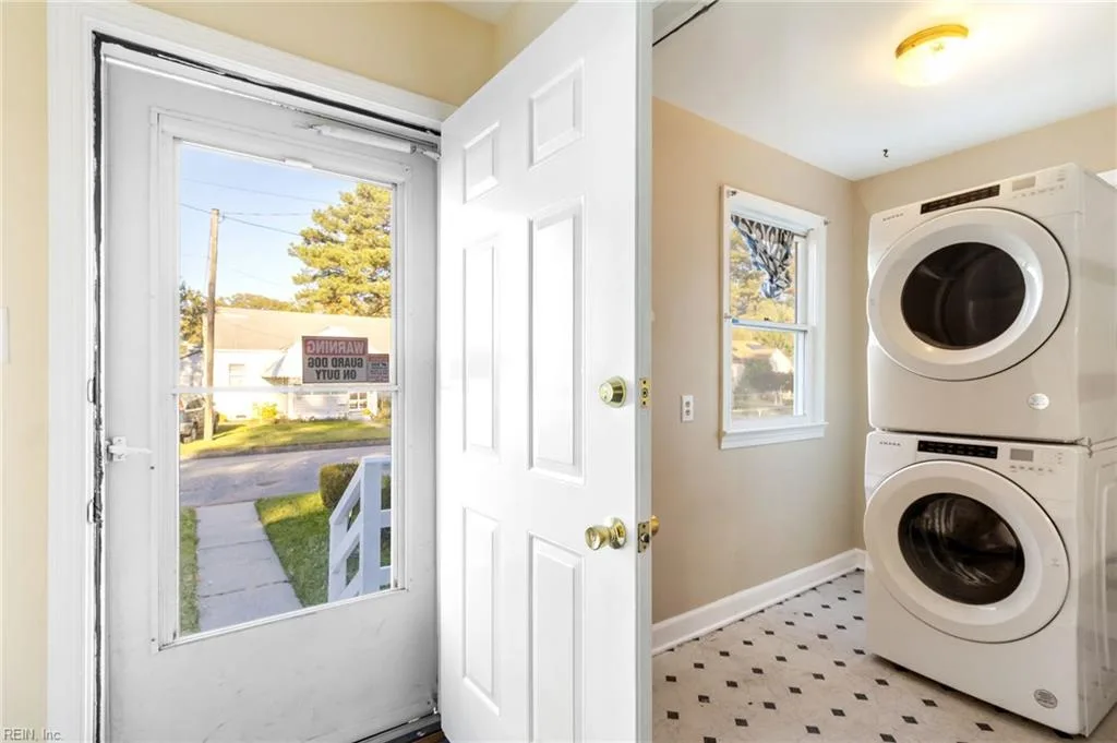 4 Fiske ST, PORTSMOUTH VA 23702 - Photo 5
