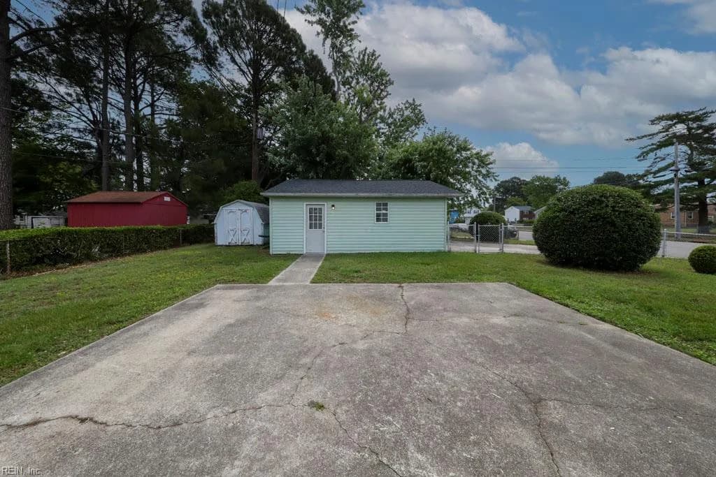 800 Milford AVE, HAMPTON VA 23661 - Photo 4