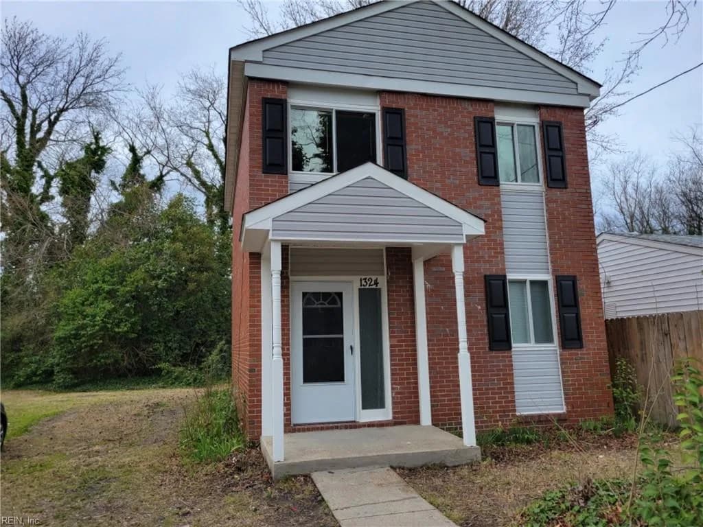 1324 38th ST, NORFOLK VA 23508 - Photo 2