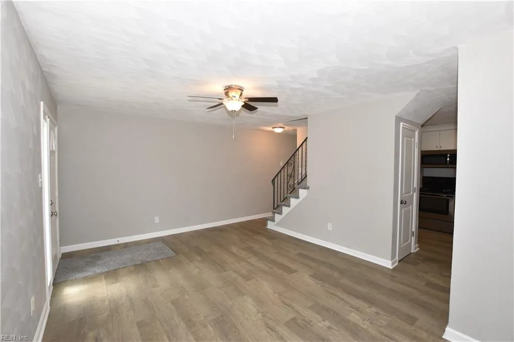 1324 38th ST, NORFOLK VA 23508 - Photo 3