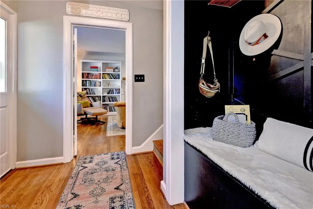 320 Parkway DR, NEWPORTNEWS VA 23606 - Photo 5