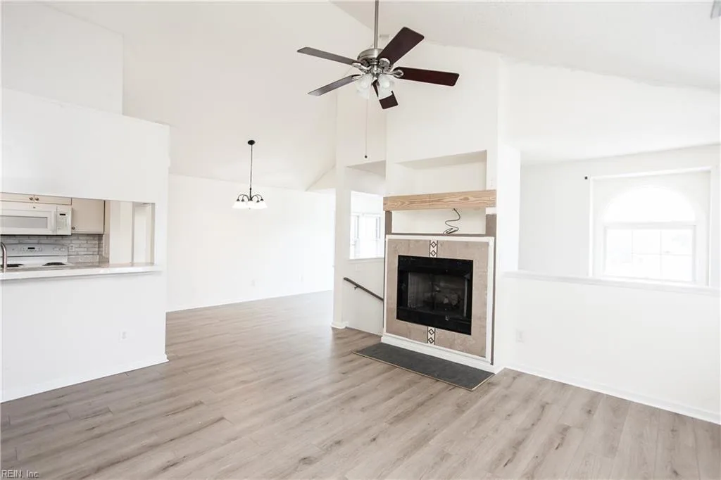 3832 New River RCH #B, PORTSMOUTH VA 23703 - Photo 5