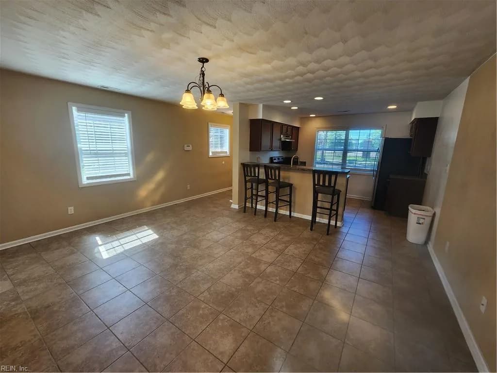 2404 Corprew AVE, NORFOLK VA 23504 - Photo 3