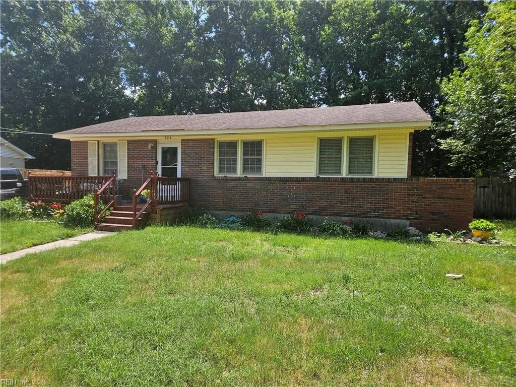 902 Chumley RD, PORTSMOUTH VA 23701 - Photo 3