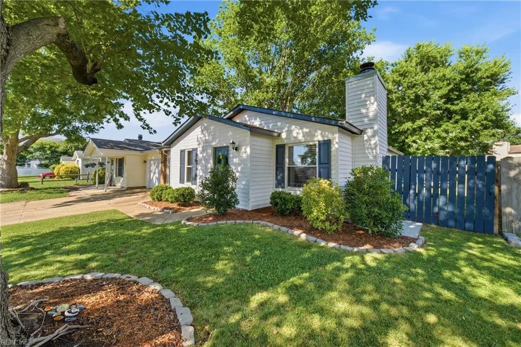 1756 Solar LN, VIRGINIABEACH VA 23456 - Photo 3