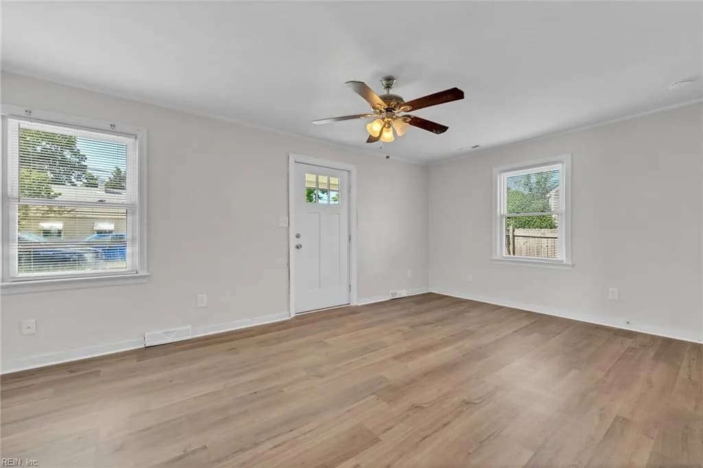 3857 Krick ST, NORFOLK VA 23513 - Photo 3
