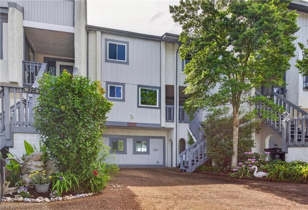 224 N First ST, HAMPTON VA 23664 - Photo 2