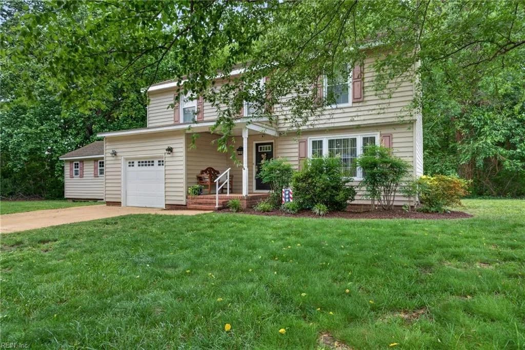 2717 N Elizabeth Harbor DR, CHESAPEAKE VA 23321 - Photo 3