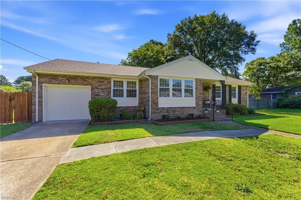 4205 Heather RD, PORTSMOUTH VA 23703 - Photo 3