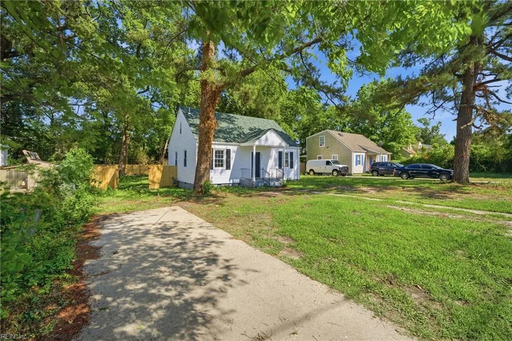 6220 Tidewater DR, NORFOLK VA 23509 - Photo 3