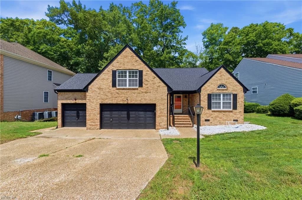 116 Lake Pointe DR, NEWPORTNEWS VA 23603 - Photo 4
