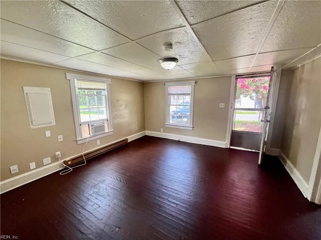 817 State ST, CHESAPEAKE VA 23323 - Photo 4