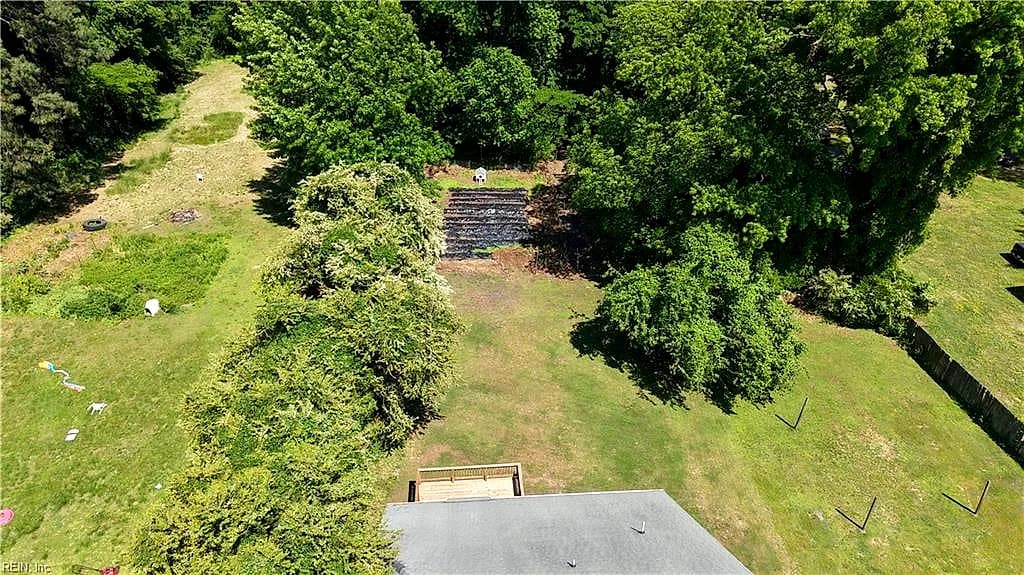 302 Lasalle AVE, HAMPTON VA 23661 - Photo 3