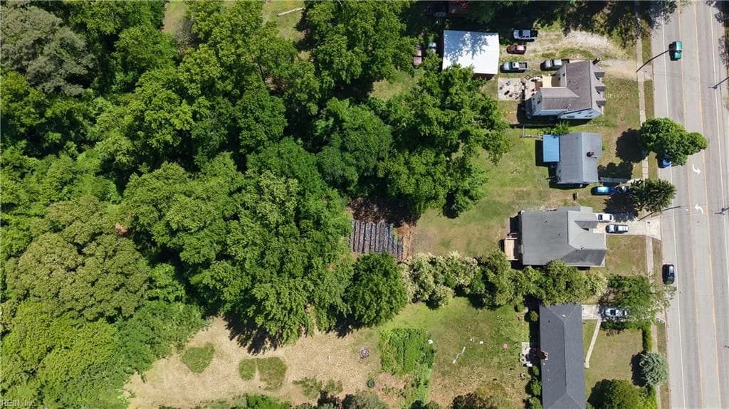 302 Lasalle AVE, HAMPTON VA 23661 - Photo 4