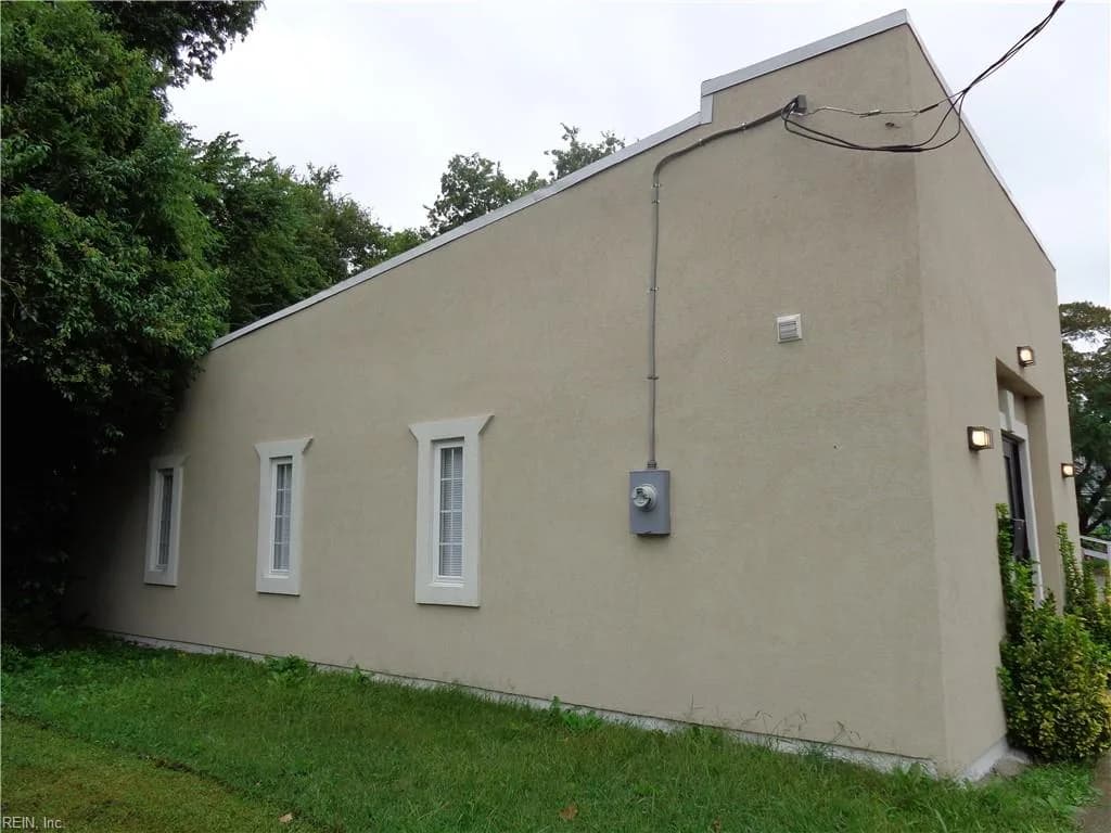 1505 W 42nd ST, NORFOLK VA 23508 - Photo 4