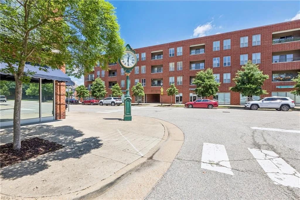 230 Nat Turner BLVD #2007, NEWPORTNEWS VA 23606 - Photo 2