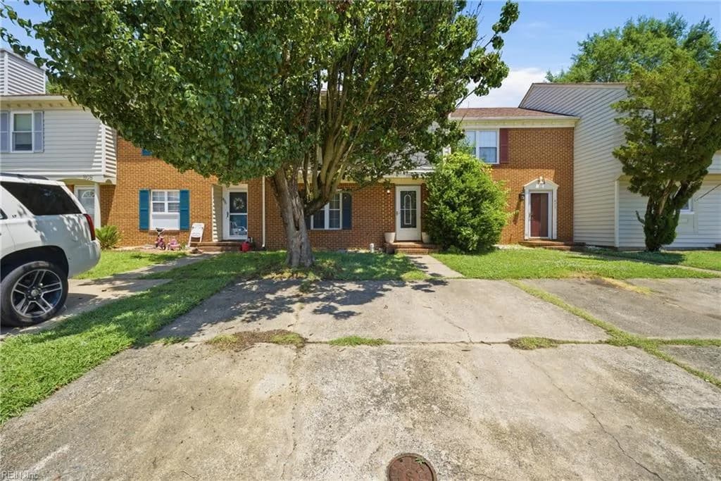 804 Sutherland ARCH, CHESAPEAKE VA 23320 - Main photo