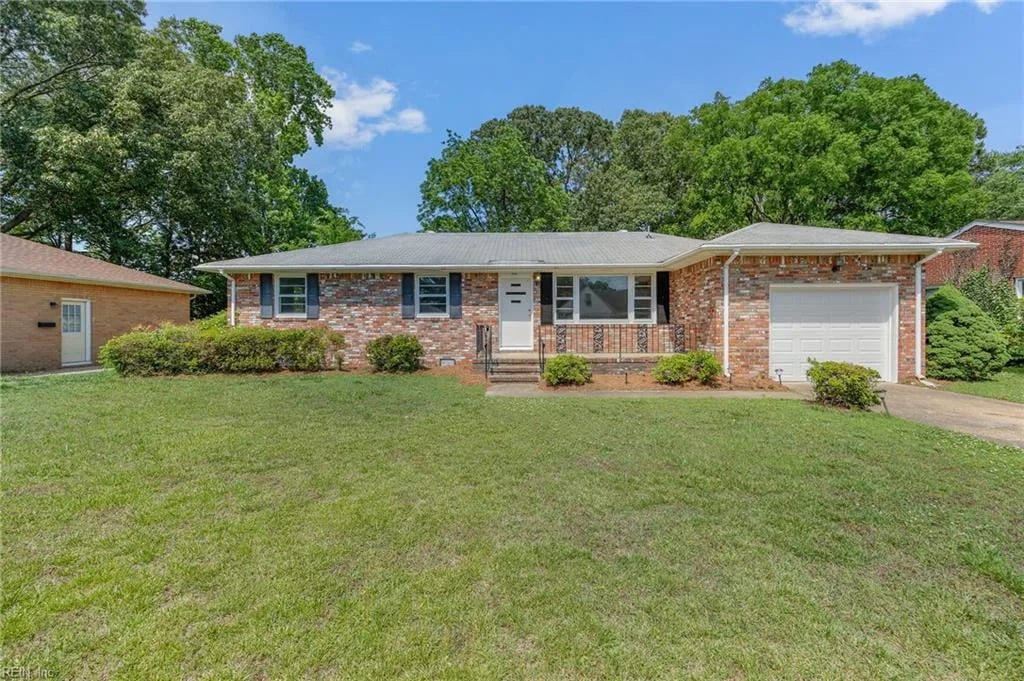 2445 Lindbergh AVE, CHESAPEAKE VA 23325
