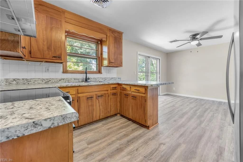 2445 Lindbergh AVE, CHESAPEAKE VA 23325 - Photo 3
