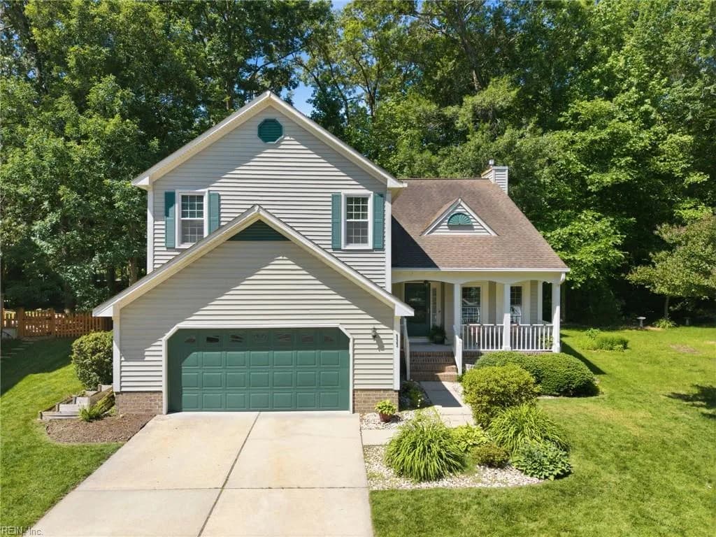 533 Broad Bend CIR, CHESAPEAKE VA 23320 - Main photo