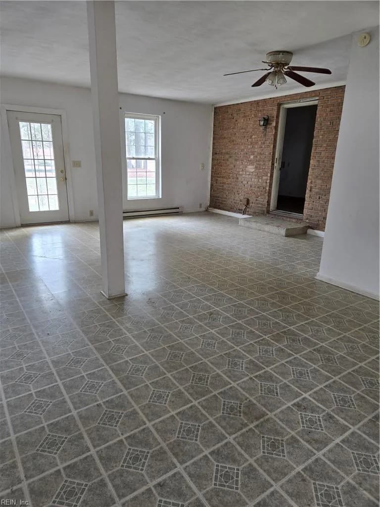30097 Sycamore AVE, SEDLEY VA 23878 - Photo 5