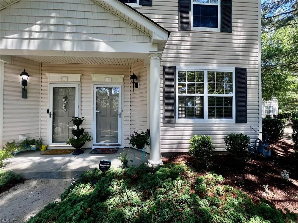 4581 Duffy DR, VIRGINIABEACH VA 23462 - Photo 3