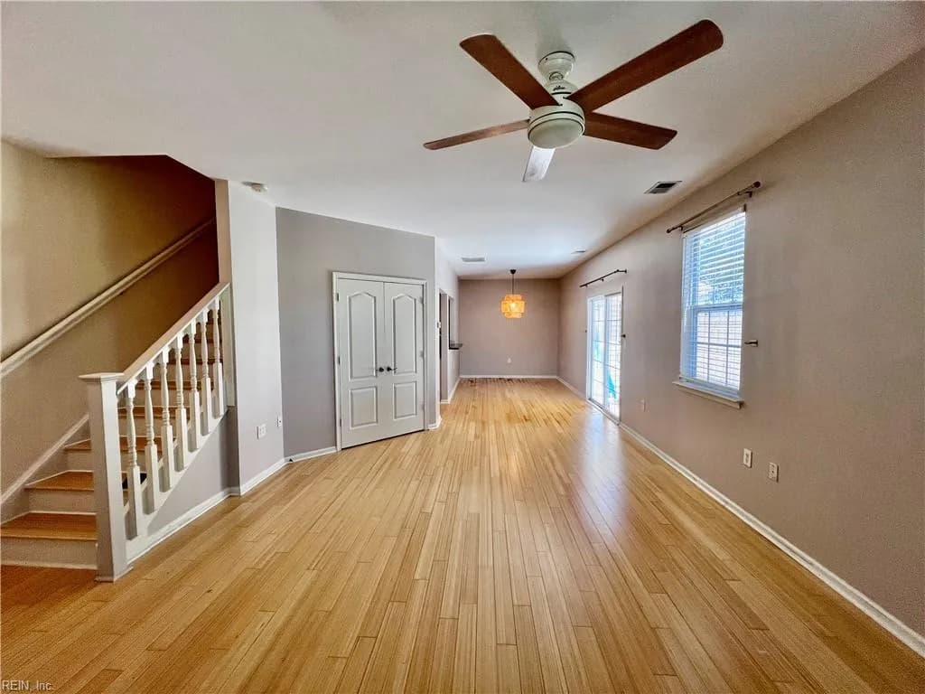 4581 Duffy DR, VIRGINIABEACH VA 23462 - Photo 4