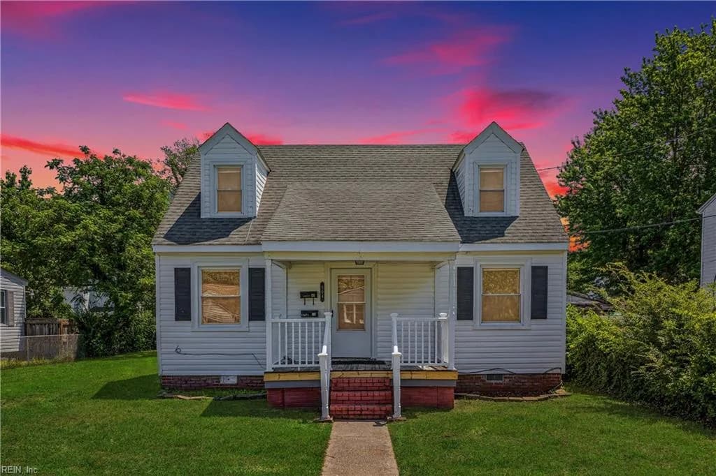 504 Highland AVE, HAMPTON VA 23661 - Photo 2