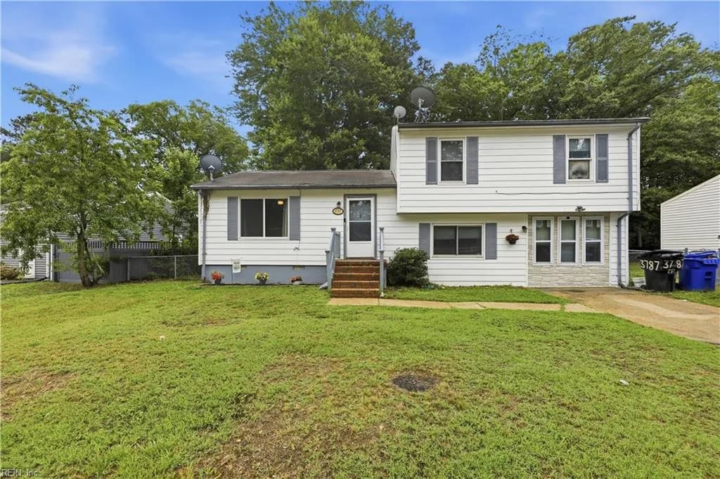 3787 Towne Point RD, PORTSMOUTH VA 23703 - Main photo