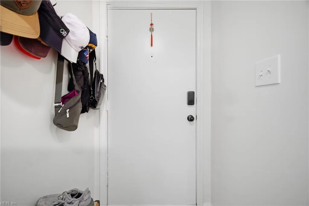 810 E Ocean View AVE #107, NORFOLK VA 23503 - Photo 5