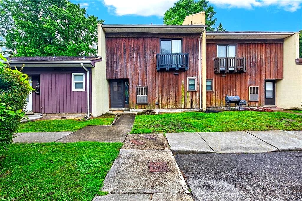 1437 Longdale DR, NORFOLK VA 23513