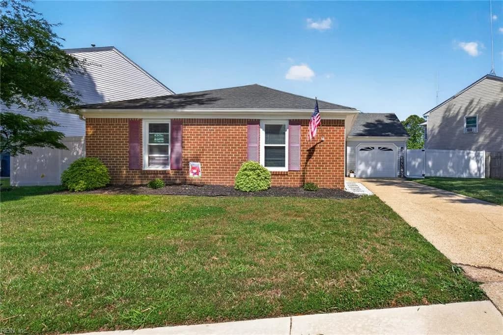 3132 Crestwood LN, VIRGINIABEACH VA 23453 - Photo 3