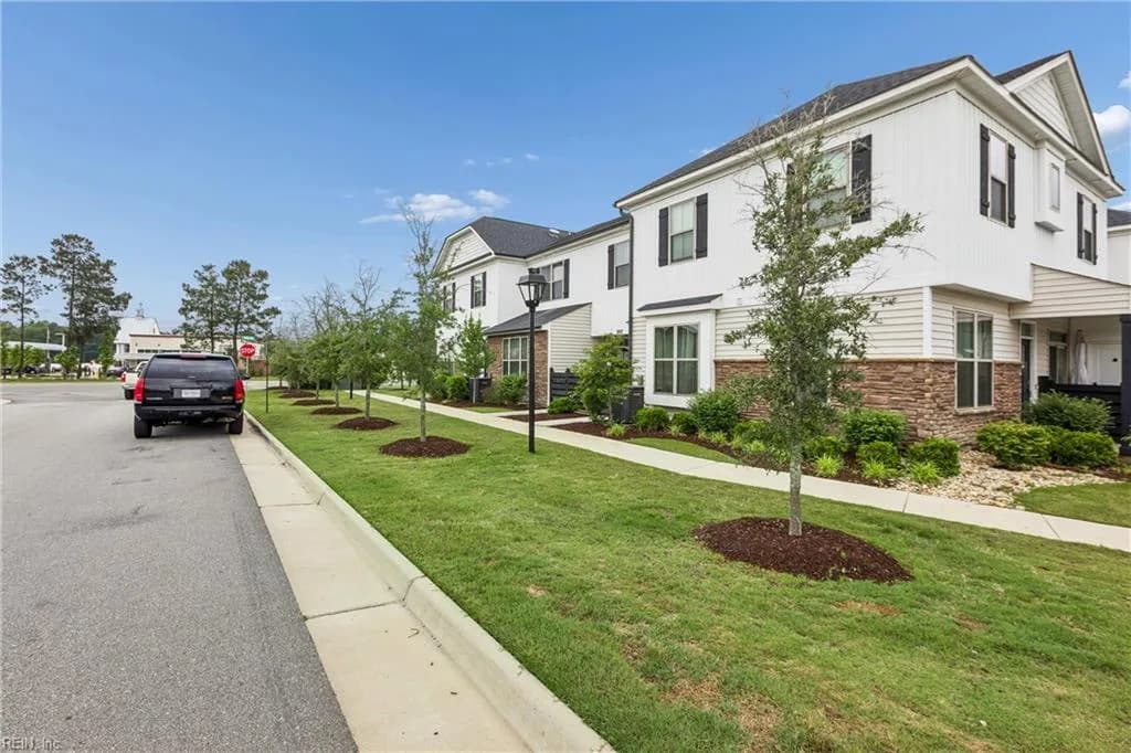 907 Kathy Ann WAY W, CARROLLTON VA 23314 - Photo 4