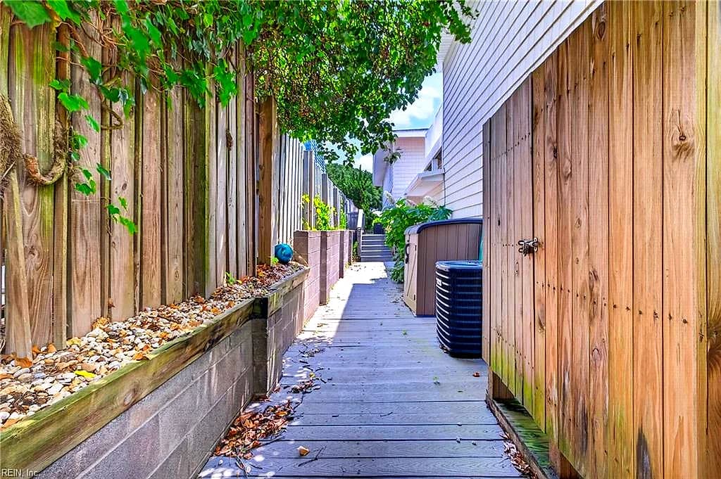 8502 Ocean Front AVE #B, VIRGINIA BEACH VA 23451 - Photo 5