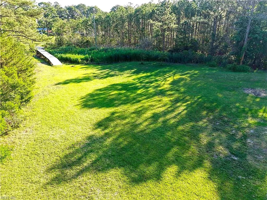 615 Ship Point RD, YORKTOWN VA 23692 - Photo 4