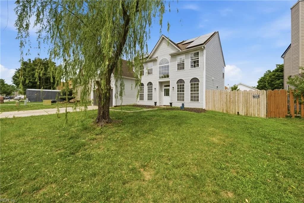 328 Hagenspring RD, CHESAPEAKE VA 23320 - Photo 4