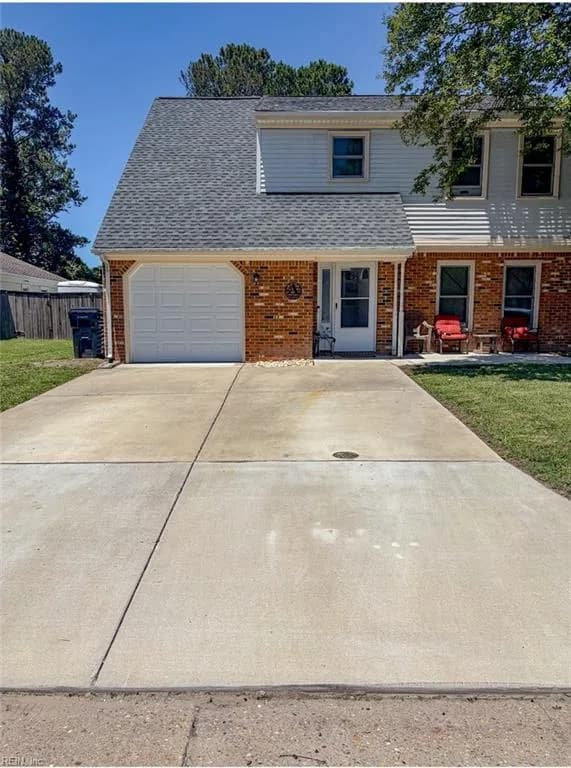 1912 Marylebone CT, VIRGINIABEACH VA 23454 - Photo 2