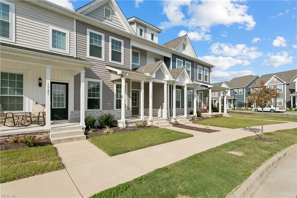 1527 Auckland CT, NEWPORTNEWS VA 23608 - Photo 3