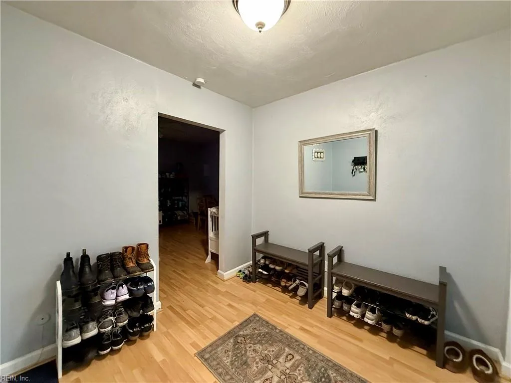 610 W Princess Anne RD #B6, NORFOLK VA 23517 - Photo 4