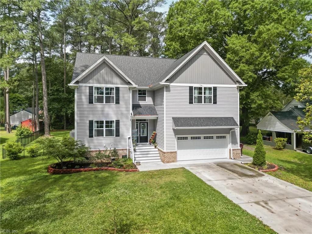 204 Wilson DR, CHESAPEAKE VA 23322 - Photo 3