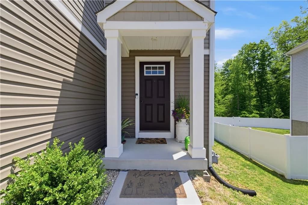 206 Normandy CRES, WILLIAMSBURG VA 23185 - Photo 5