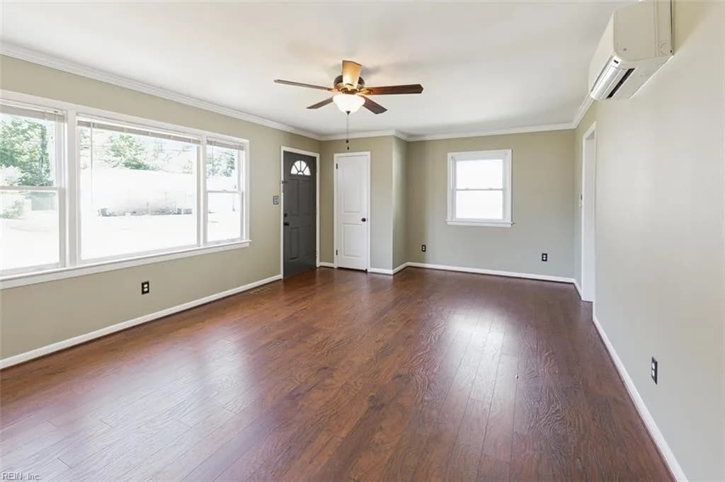 2023 Richard AVE, HAMPTON VA 23664 - Photo 5