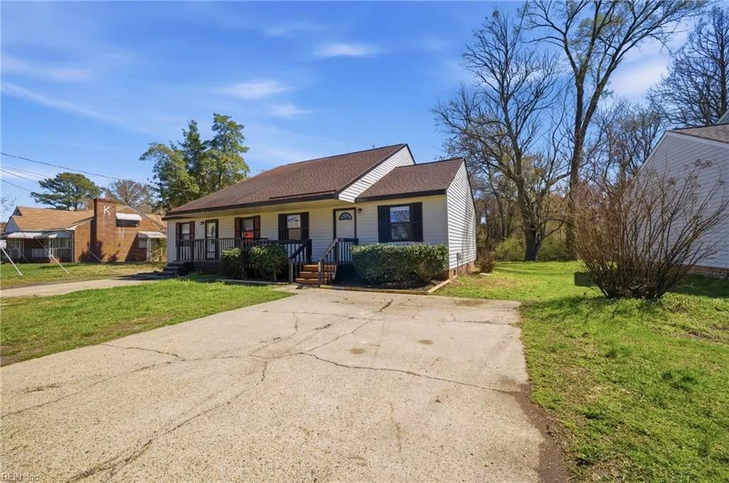 102 Diamond AVE #D, CHESAPEAKE VA 23323 - Photo 3