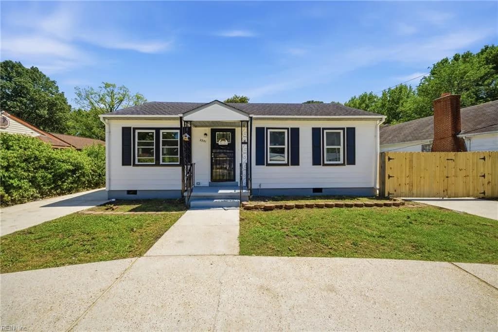 2241 Tennessee DR, CHESAPEAKE VA 23323 - Photo 5